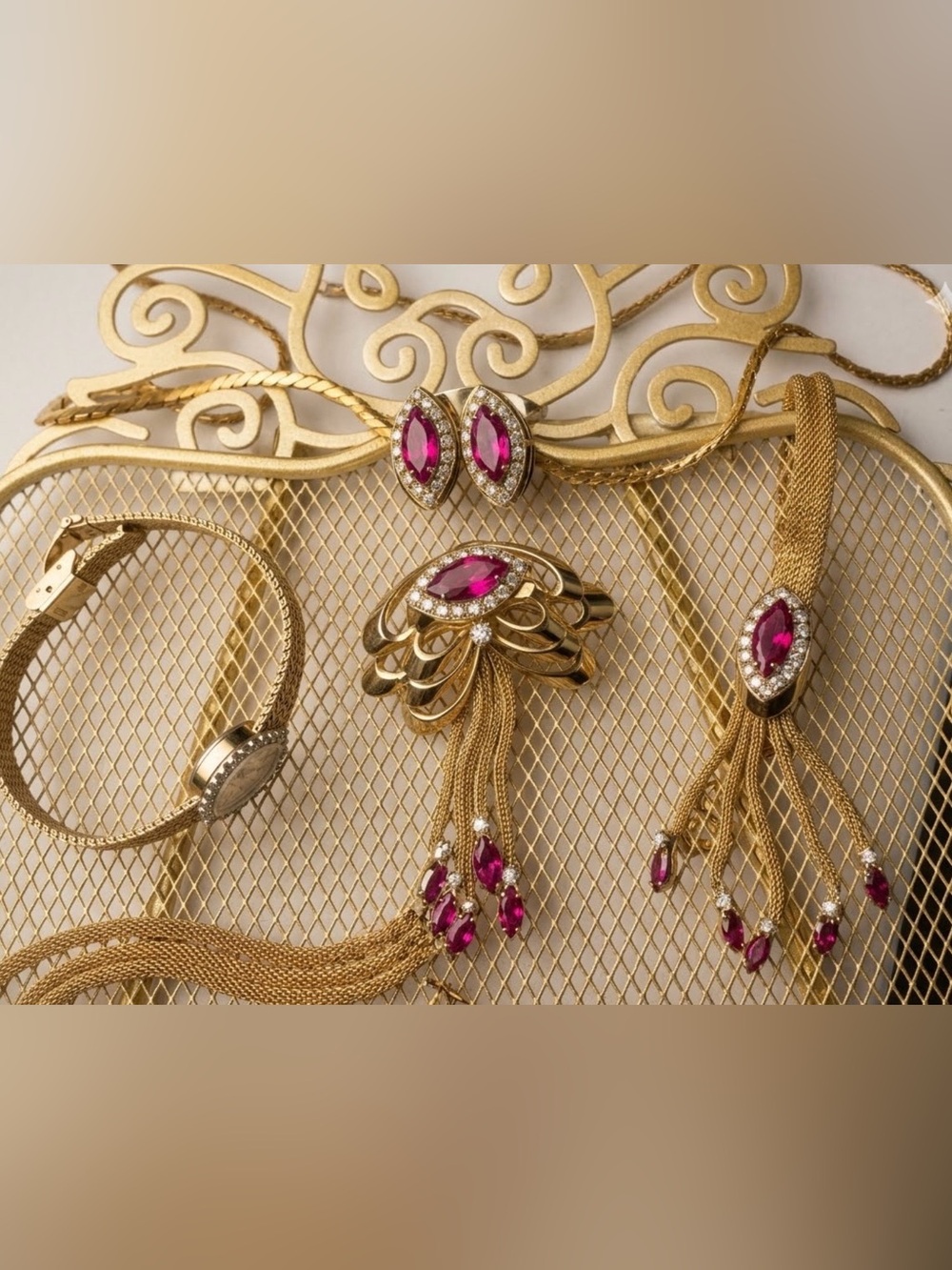 Beautiful Vintage Pink &Clear Stones/ Gold Tone Kramer of New York Collection